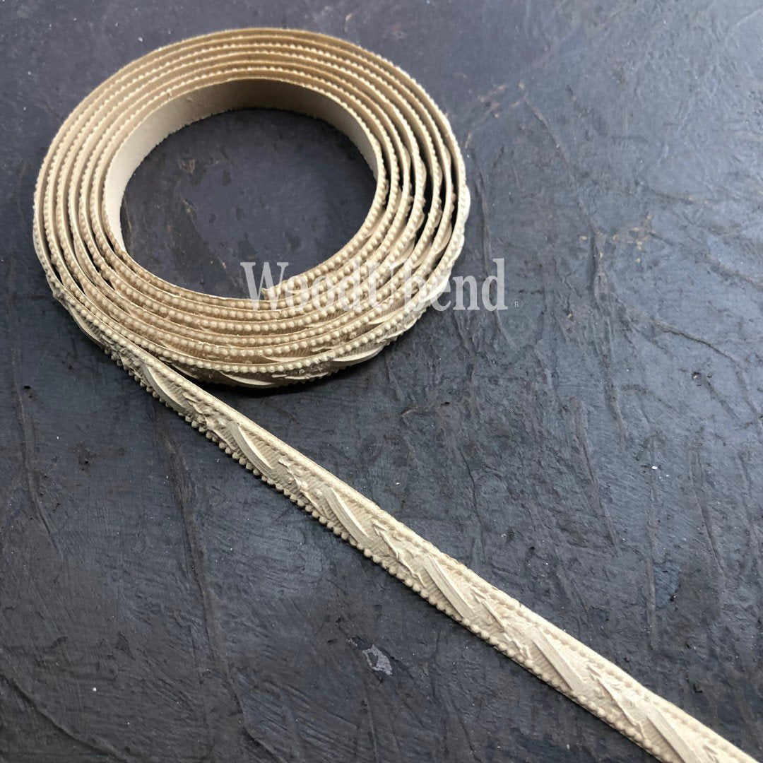 WoodUbend Pack of Two Ribbon & Berries Trims TR751.1 (39.4 × 0.4 in)